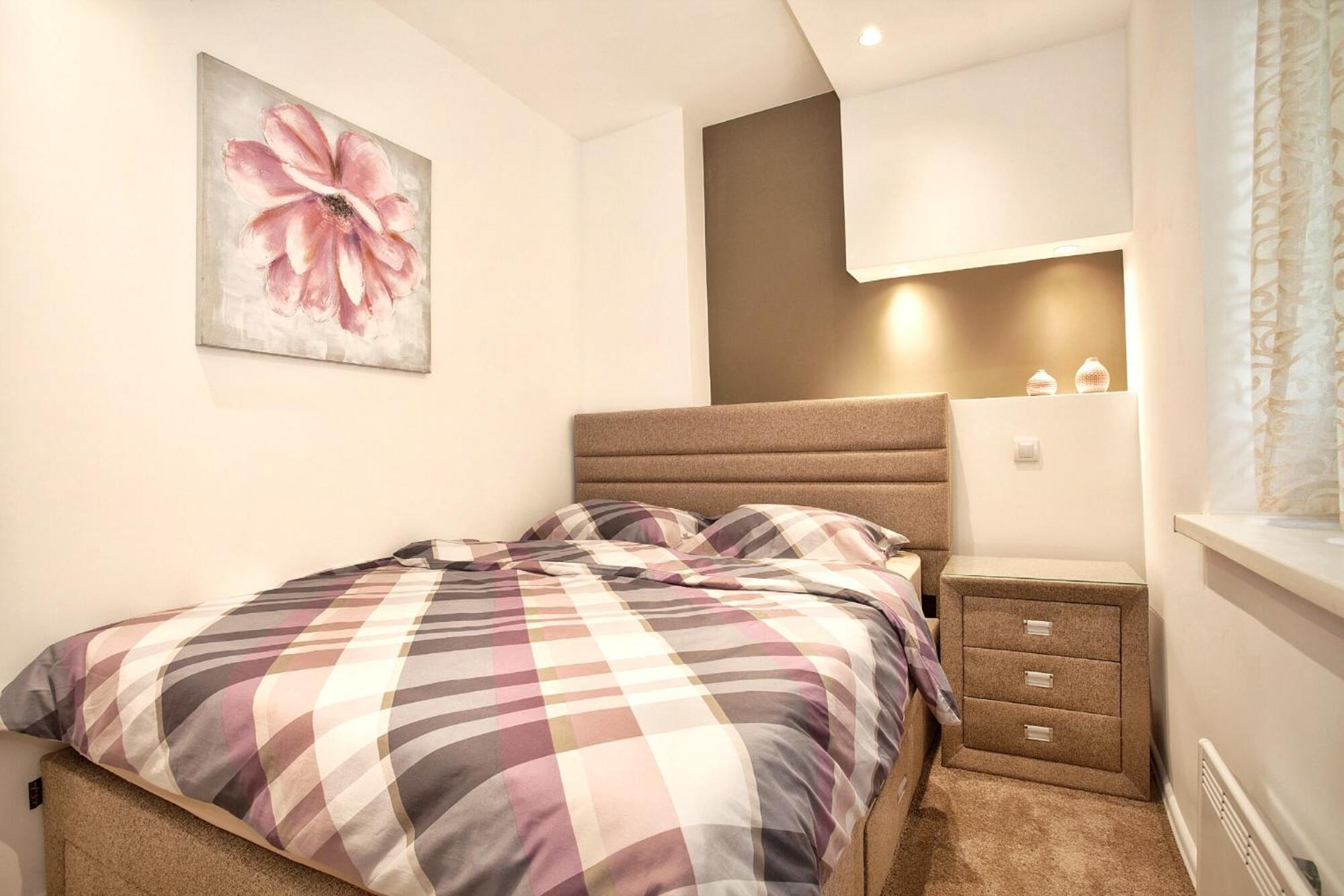 Hostgost Selected Suites - Skadarlija Square Белград Екстериор снимка