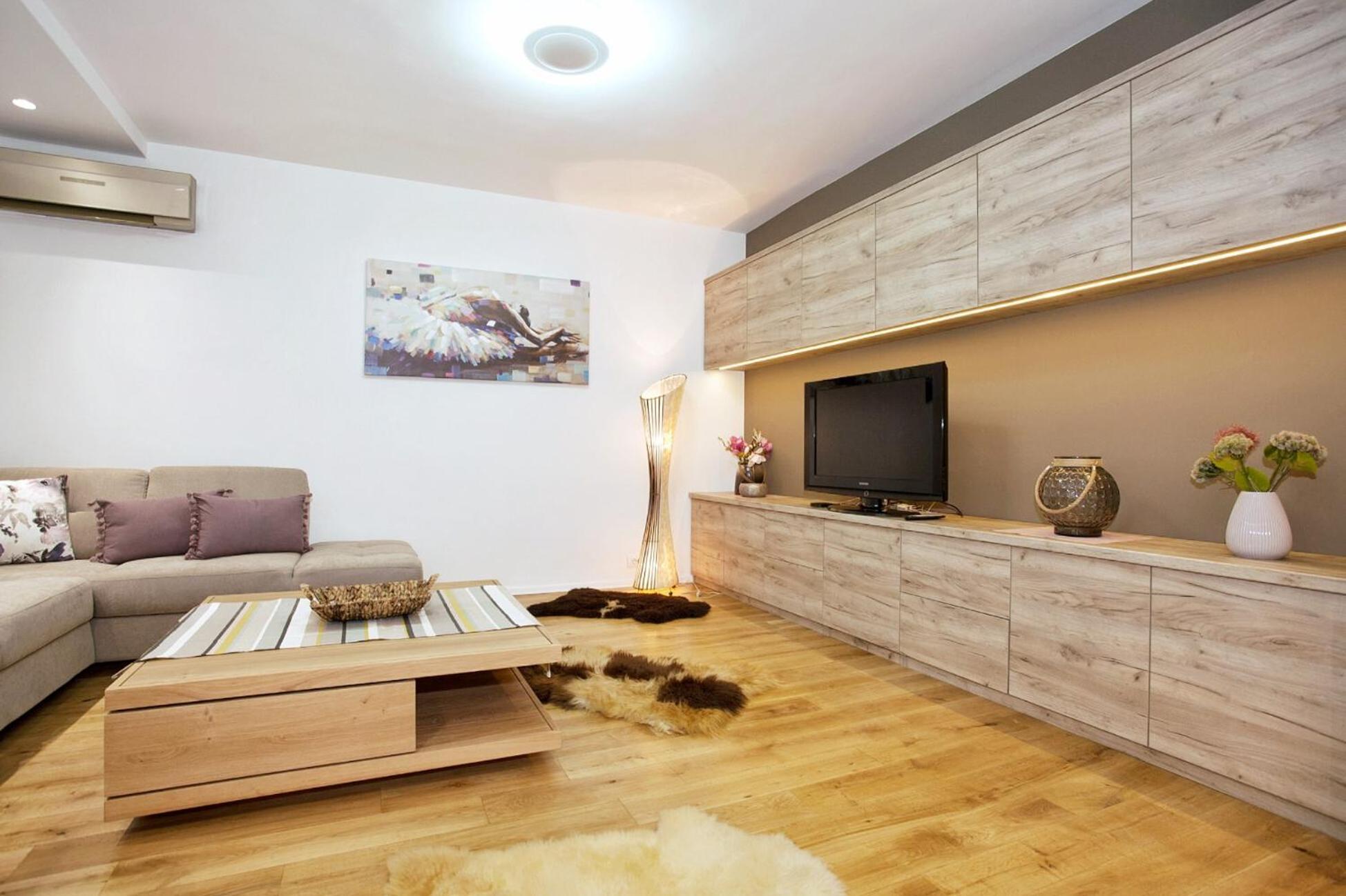 Hostgost Selected Suites - Skadarlija Square Белград Екстериор снимка