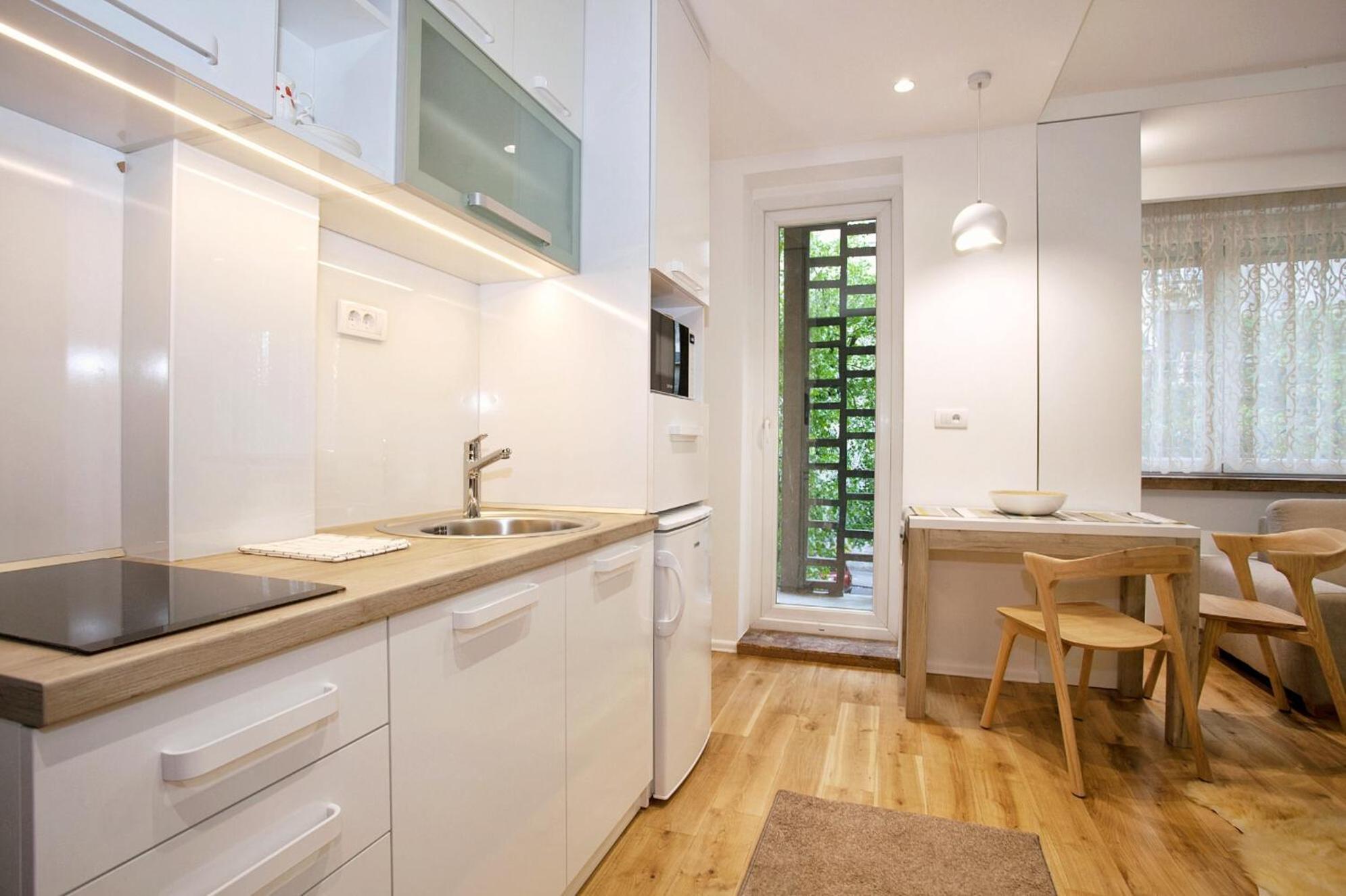 Hostgost Selected Suites - Skadarlija Square Белград Екстериор снимка